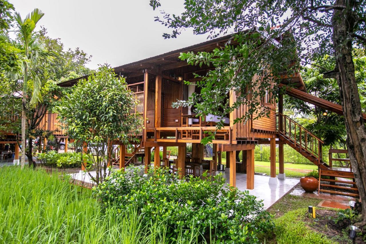 Saksila Resort Nan Exterior photo