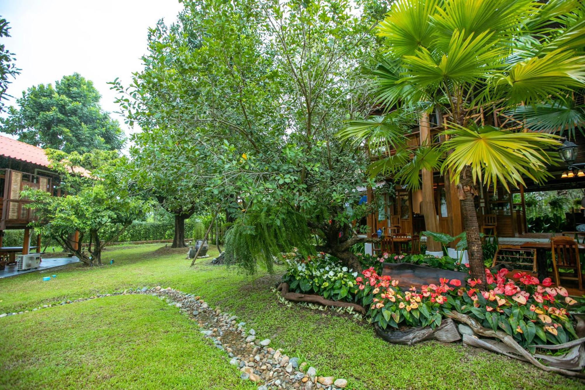 Saksila Resort Nan Exterior photo