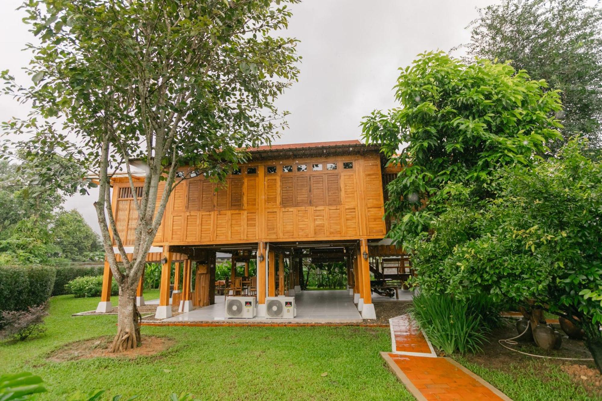 Saksila Resort Nan Exterior photo