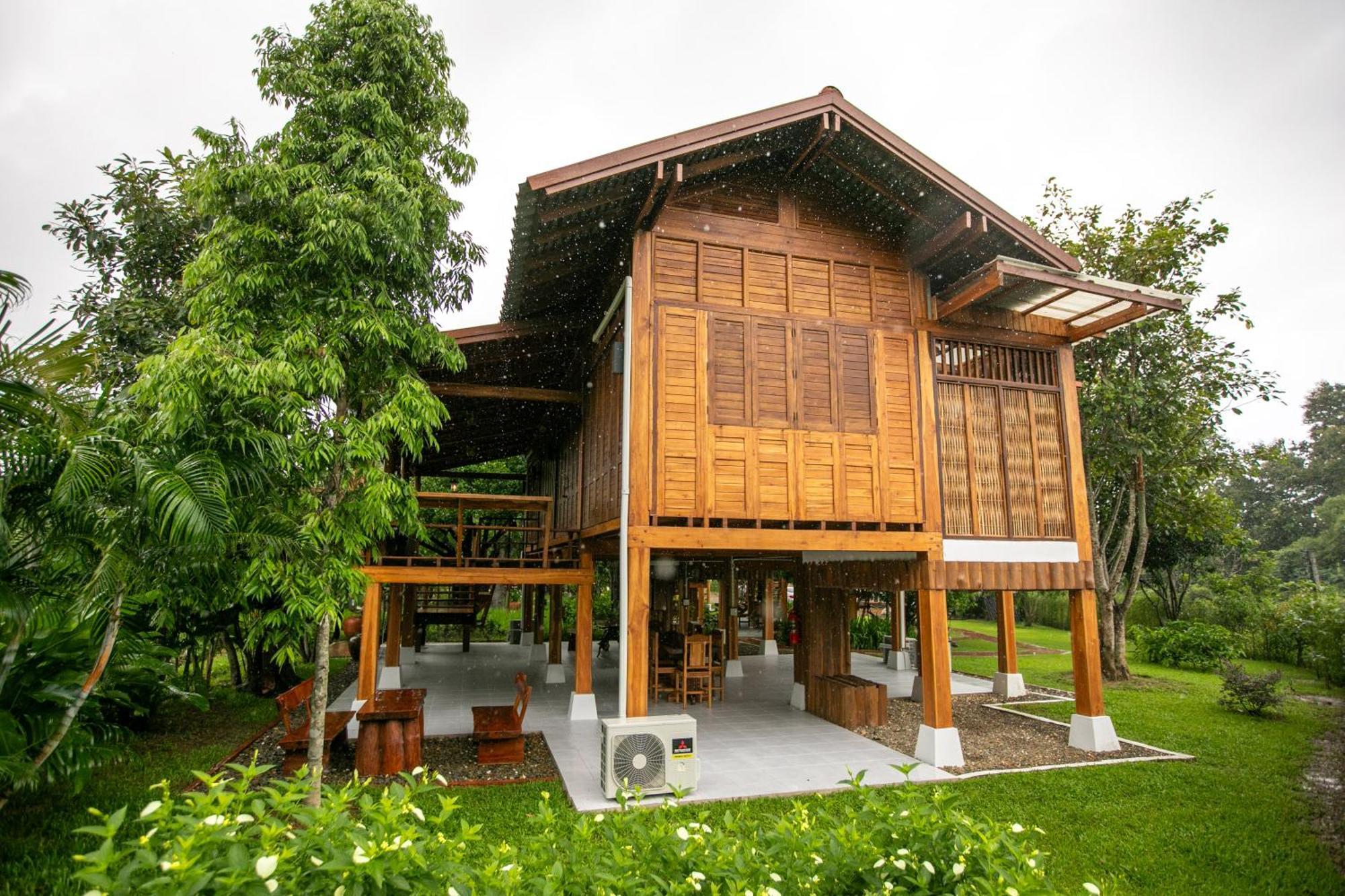 Saksila Resort Nan Exterior photo